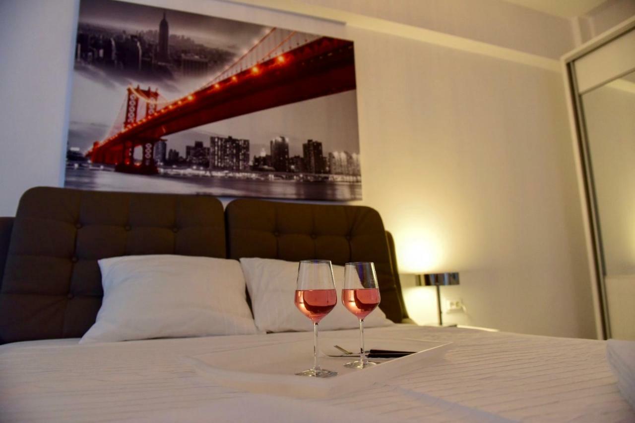 Eric Apartment ブカレスト エクステリア 写真